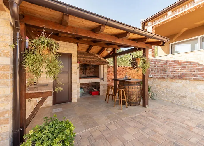 Nikolina Zadarvillas Polaca