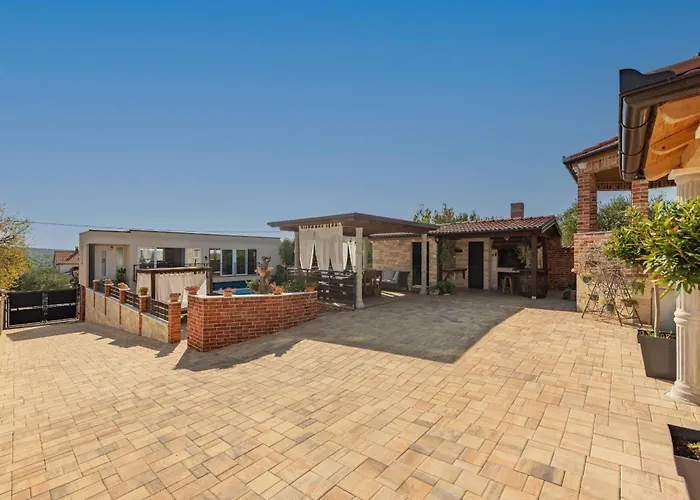 Nikolina Zadarvillas Villa Polaca