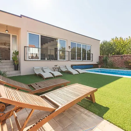 Nikolina Zadarvillas